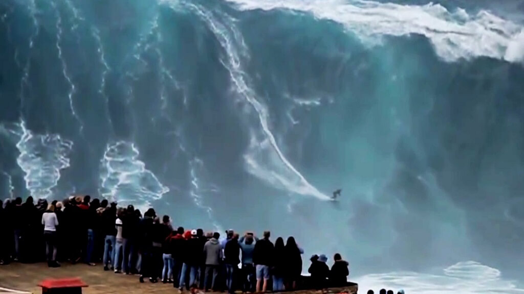 Волна Nazare
